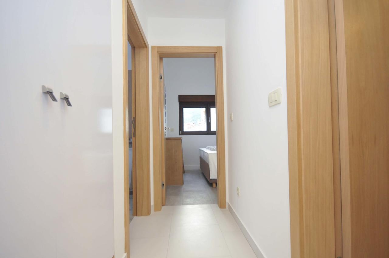Corso Levante Luxury Suites Petrovac Exterior photo
