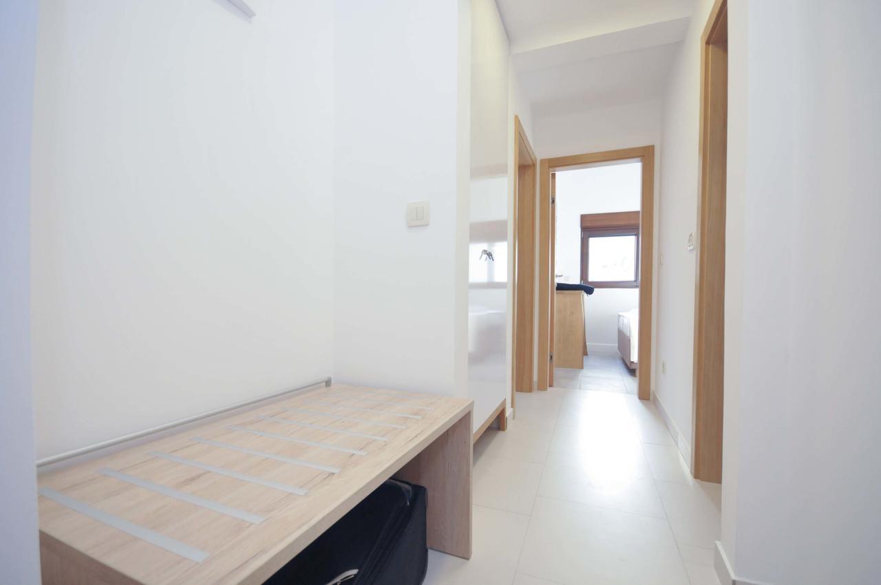 Corso Levante Luxury Suites Petrovac Exterior photo